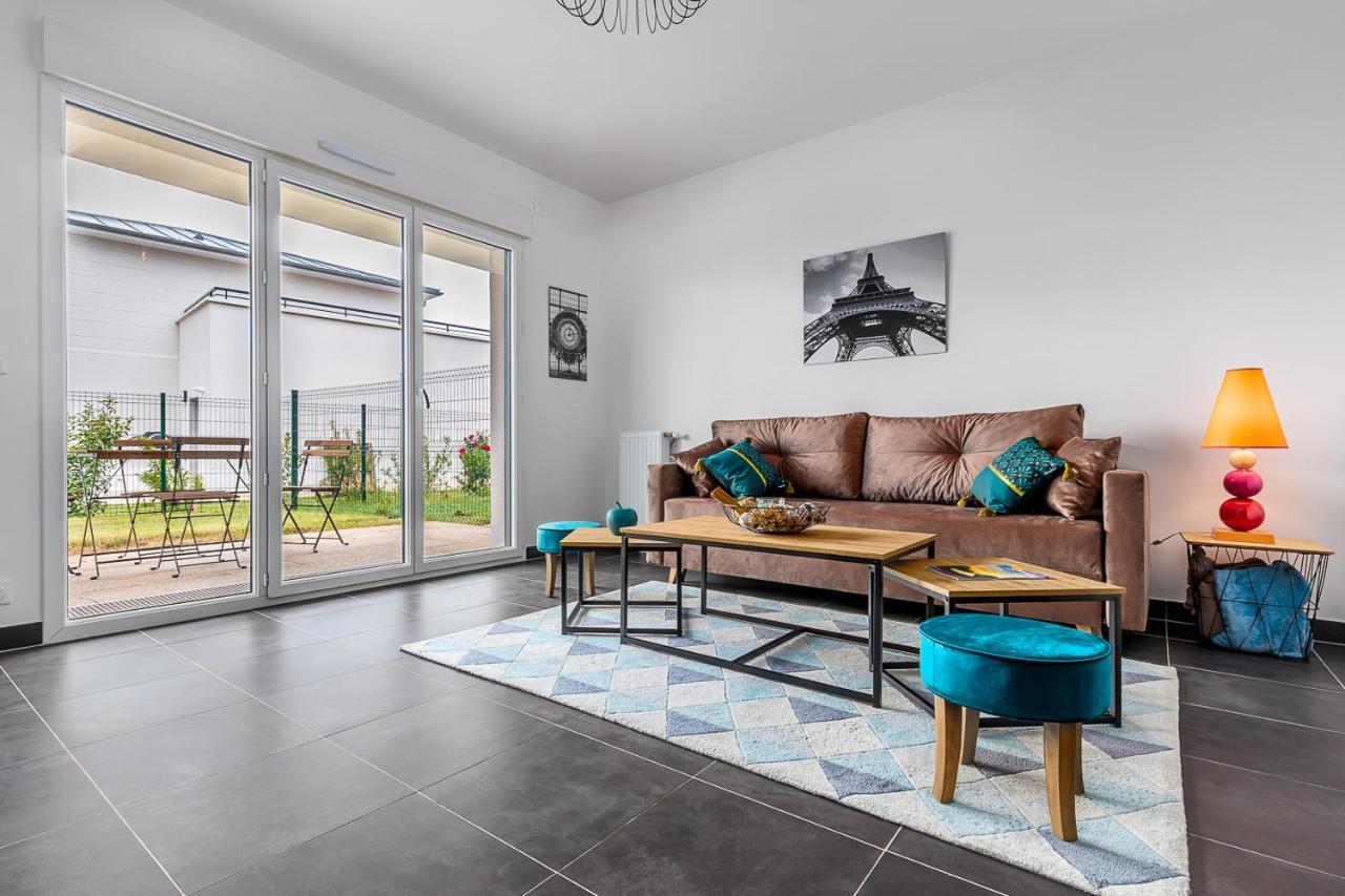 King Size Bed - Free Private Parking - Garden & Terrace - 14Min From Disneyland Ferrieres en Brie Bagian luar foto